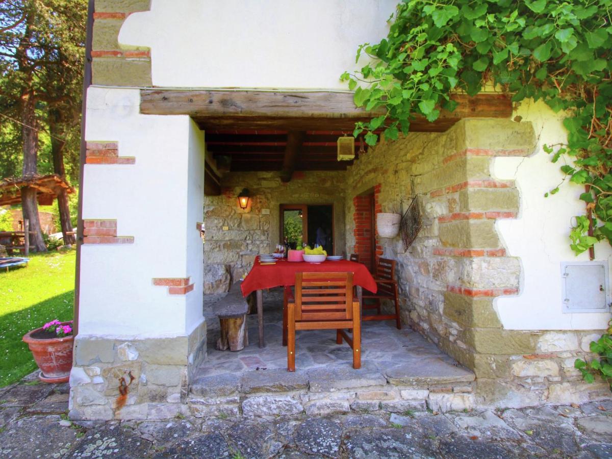 Belvilla By Oyo Nonno Raoul Castel Focognano Chambre photo